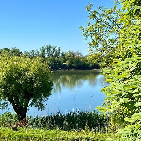 La Villa Du Fleuve Quinsac  Exterior foto